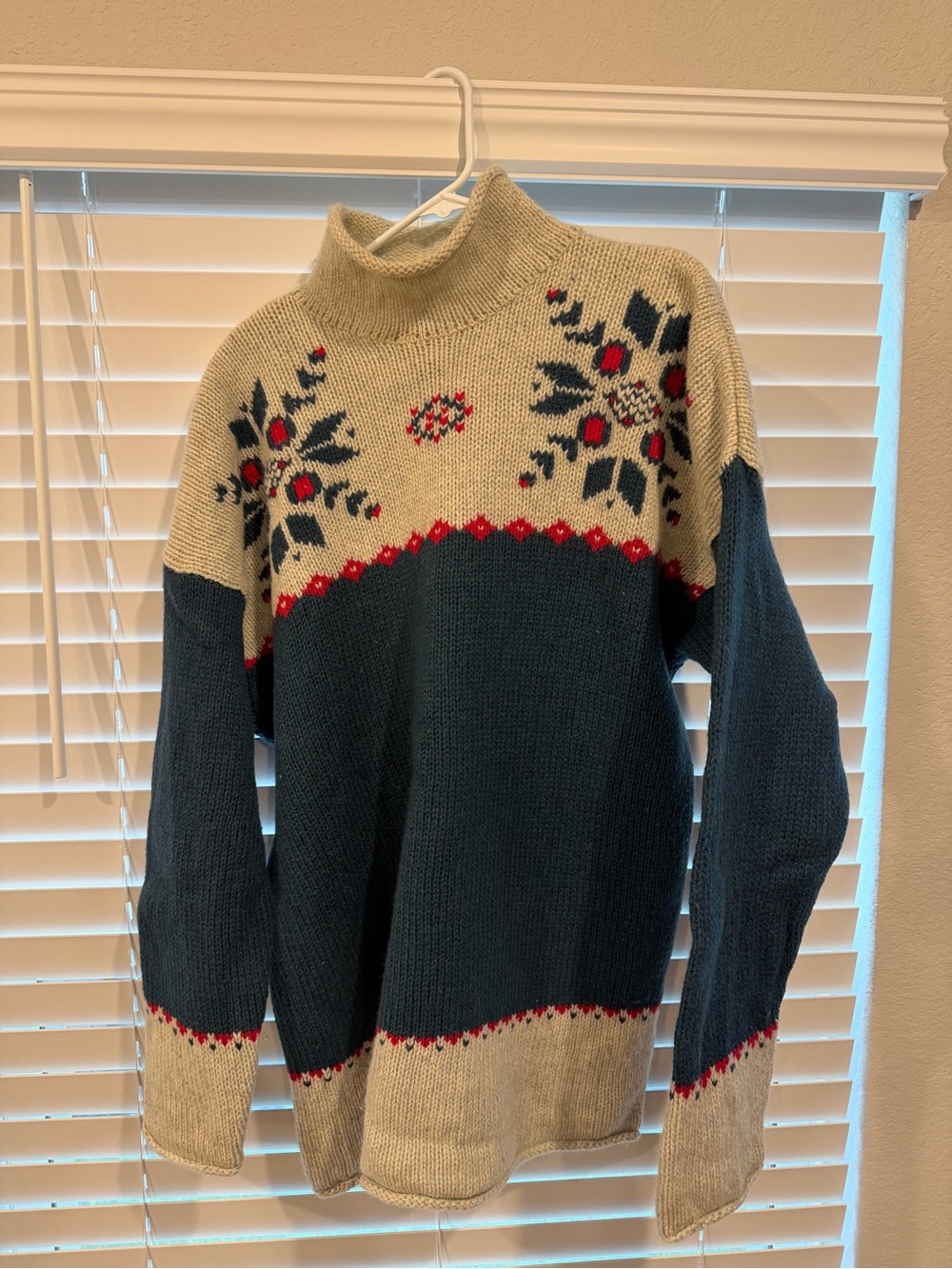 Eddie Bauer Cream & Navy Snowflake Turtleneck Sweater